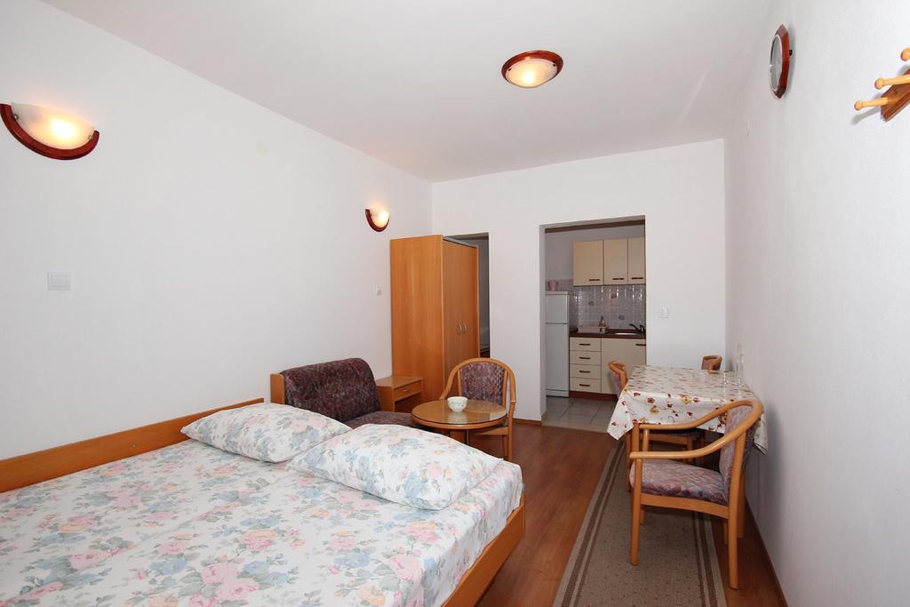 Apartments Near Old Town Ντουμπρόβνικ Δωμάτιο φωτογραφία