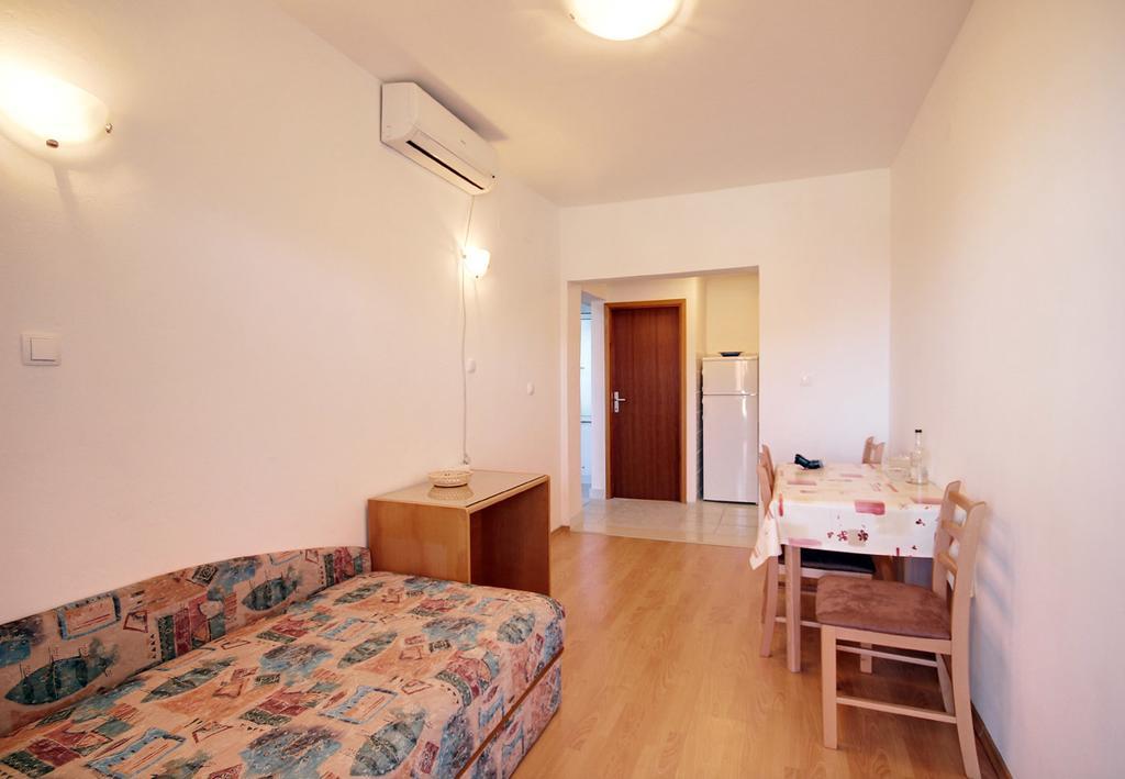 Apartments Near Old Town Ντουμπρόβνικ Δωμάτιο φωτογραφία